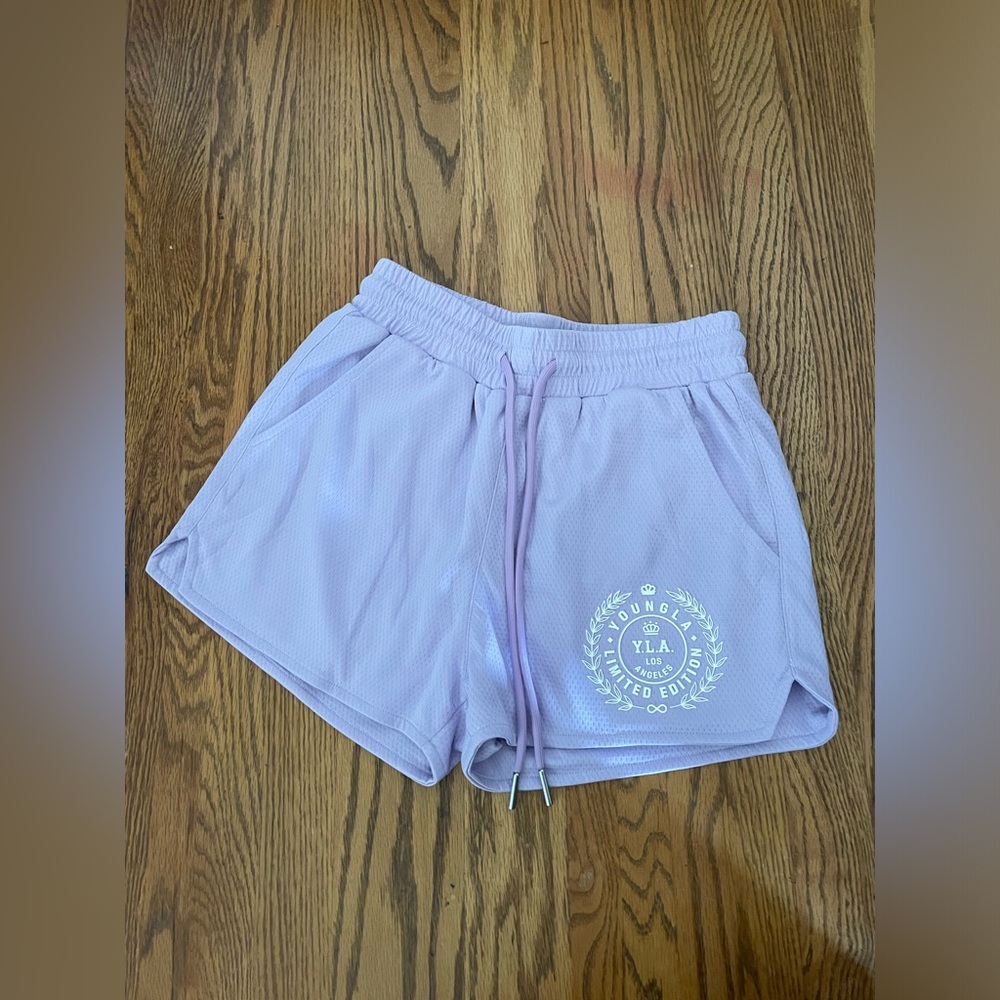 Youngla women’s court shorts